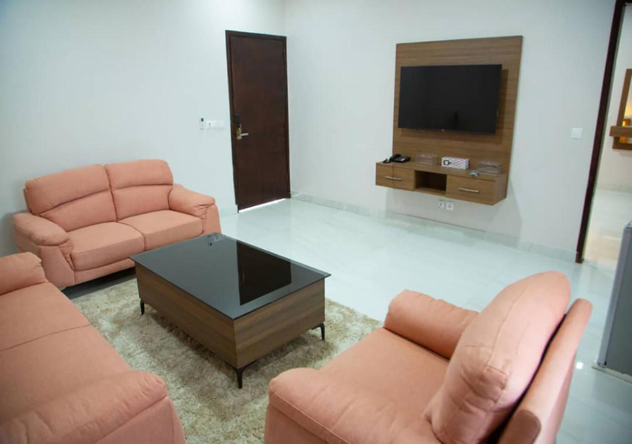 Onyx Hotel Yamoussoukro Ngoại thất bức ảnh